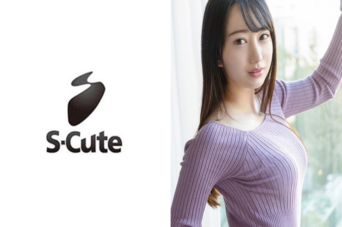 S-Cute 害羞的纯白美少女 みずき(22) 清澈洁白的美肤,以及从无忧无虑的笑容中飘浮出来的秀丽感吸引了水灵目光。害羞的样子像少女一样纯洁,感觉时的表情却很性感。从认真地舔我的温柔口交中也能感受到性格的好处。最后,漂亮的脸上会撒上满满的精子。