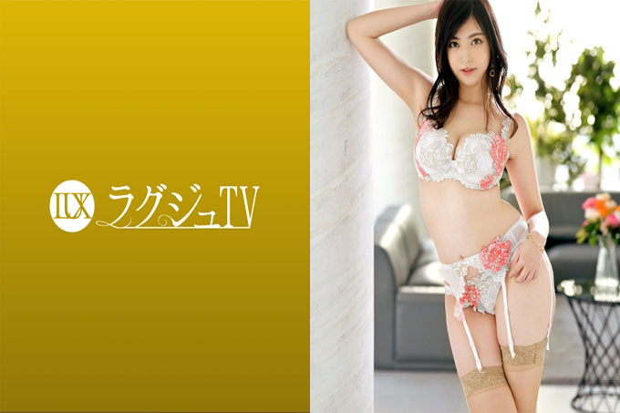Luxury TV 1515 前凹版模特出身的美女来了!如果你想给丰满不快的身体涂油,妖艳会被打磨,表情会逐渐变得淫秽和被刺穿快感点的活塞打扰!