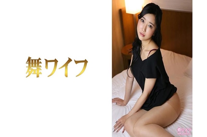 舞ワイフ 石原夏莲 2 石原先生和丈夫以外的男人度过了淫荡的时间。充分享受了性爱这种快乐的她,为了寻求更大的刺激再次出现了。从上次紧张的表情一变,一边责备男人一边露出笑容看起来很好吃,然后快乐地沉浸在喜悦中的样子非常美丽,淫靡…。