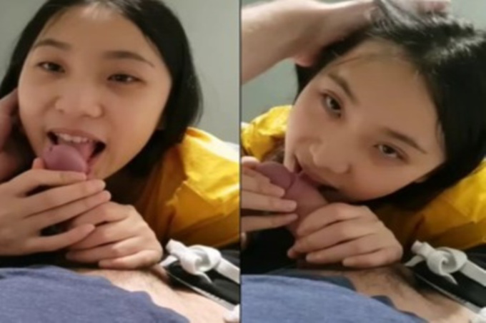 看这个妹妹舔棒棒的样子很可以