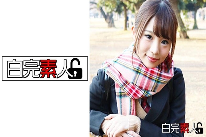 贪图肉棒的贫乳学生4P 穿着制服来玩的薰子。性欲太强了,就算勒紧围巾也会被淋湿的变态。舔着3根肉棒就那样插入着就可以卷起来。