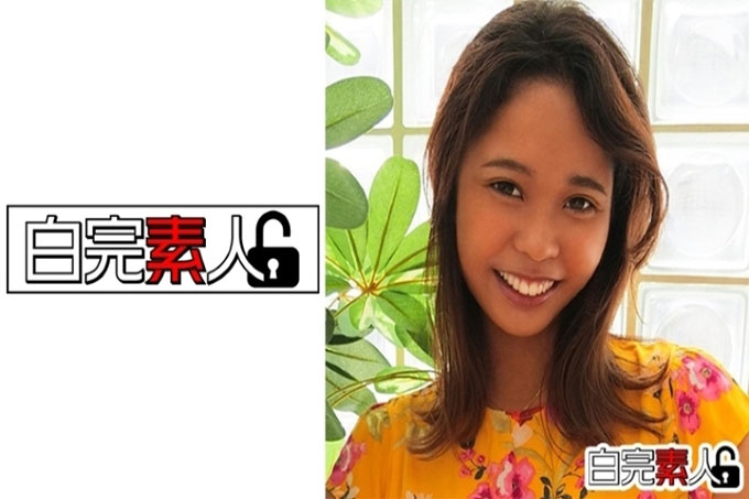 与反应天真的可爱泰国女孩发生性关系
