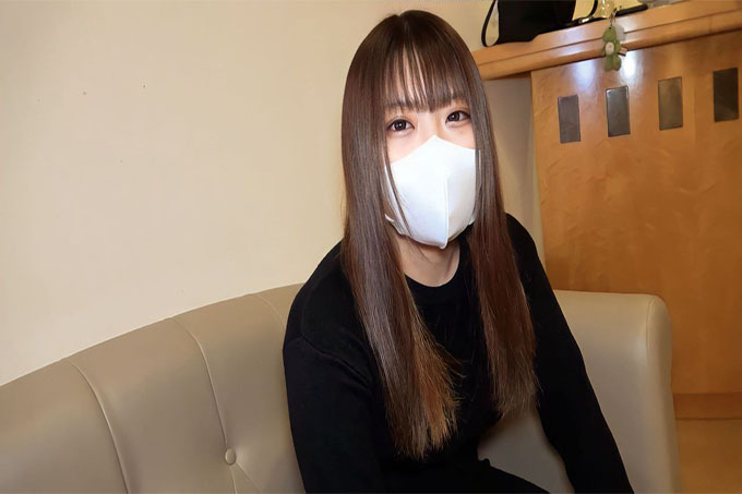  [FC2] 二次中出可爱运动大学生低价出卖幼小身体被叔叔无情射中两枪