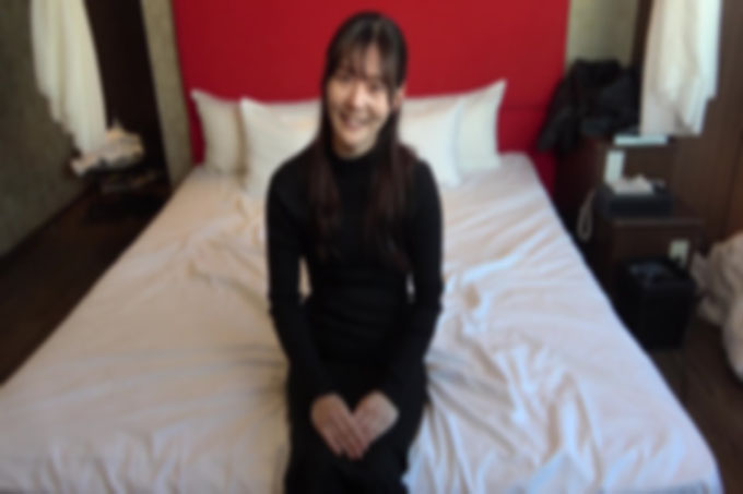 [FC2]老师人生中的第二性。第一次喷，面部，原始，中等。一切都包含在这部作品中。