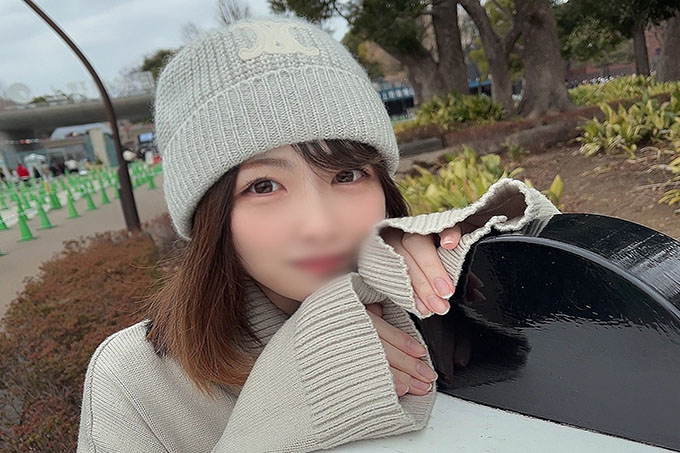 【FC2】露脸吧！ ！一个聪明可爱的女孩，热爱动物，在一家著名的汽车配件店工作。与外表相反，我将禁欲三周积攒的体液内射到被剧烈扰乱的高度敏感的淫荡身体里！ ！