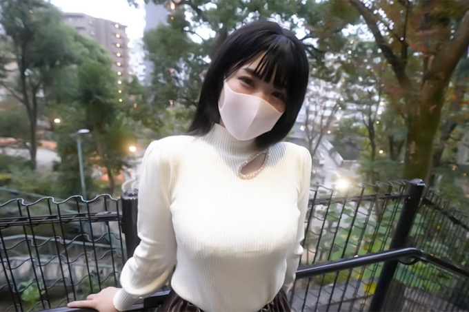 [FC2] 国立名牌大学二年级学生，H罩杯比例出众，皮肤白皙