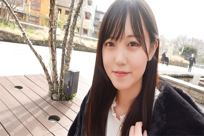  Hitomi Glitter Freeter 的深度倾向