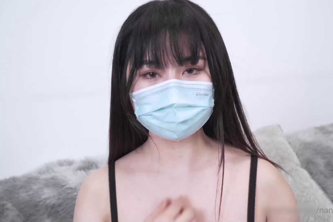 玩偶姐姐娜娜：OnlyFans网红，高跟鞋黑丝写真内射曝光！-网红直播