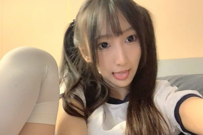 【撸点极高】九分超高颜值19岁美少女，偶像明星级别颜值 吊打各路网红，一等一粉嫩的鲍鱼，最佳撸管小视频