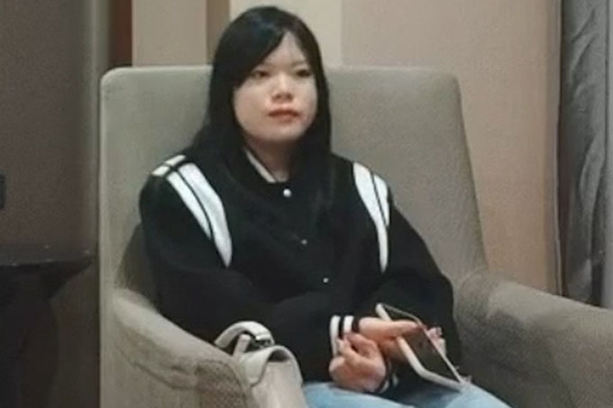 关于操纵丰满的女人